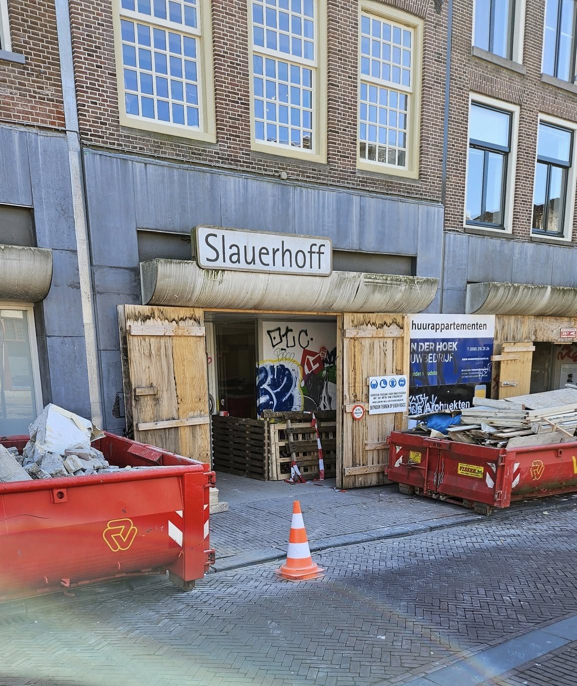 Sloopwerk in historisch pand Leeuwarden